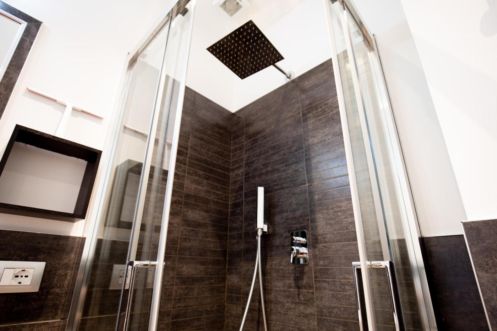 Vinhome Bilocale Con Garage Privato Alba Centro ภายนอก รูปภาพ