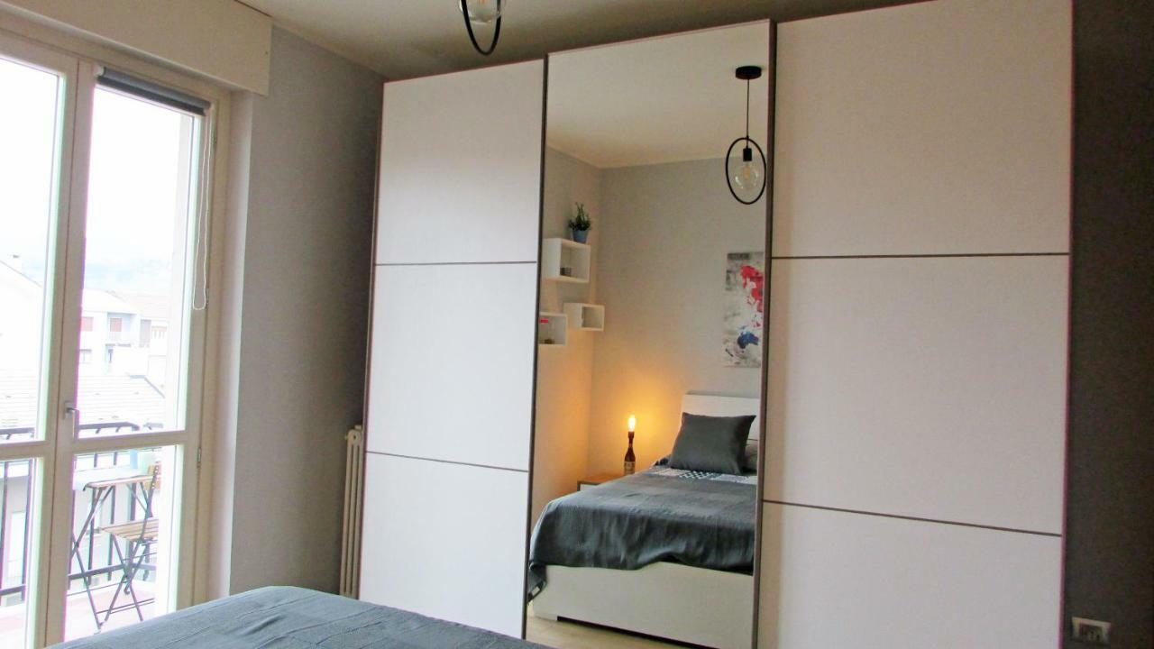 Vinhome Bilocale Con Garage Privato Alba Centro ภายนอก รูปภาพ