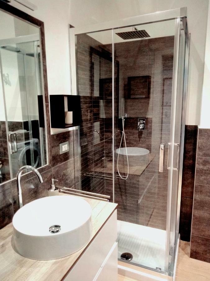 Vinhome Bilocale Con Garage Privato Alba Centro ภายนอก รูปภาพ