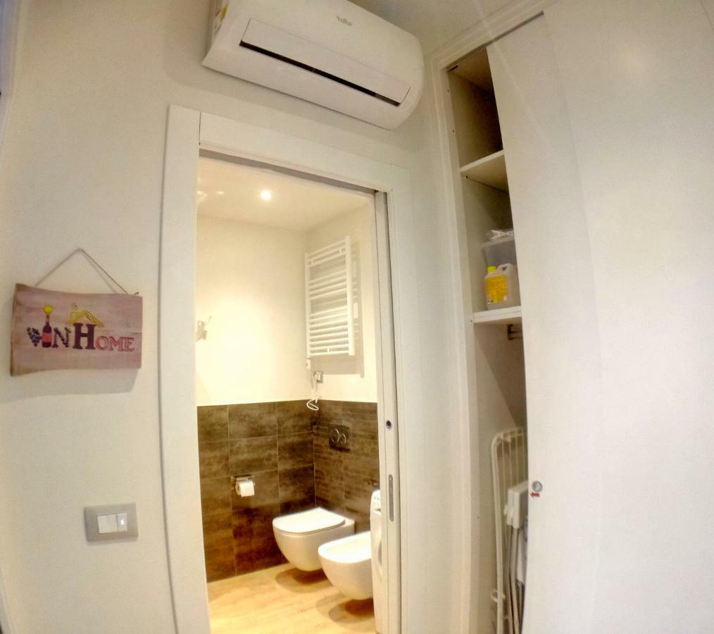 Vinhome Bilocale Con Garage Privato Alba Centro ภายนอก รูปภาพ