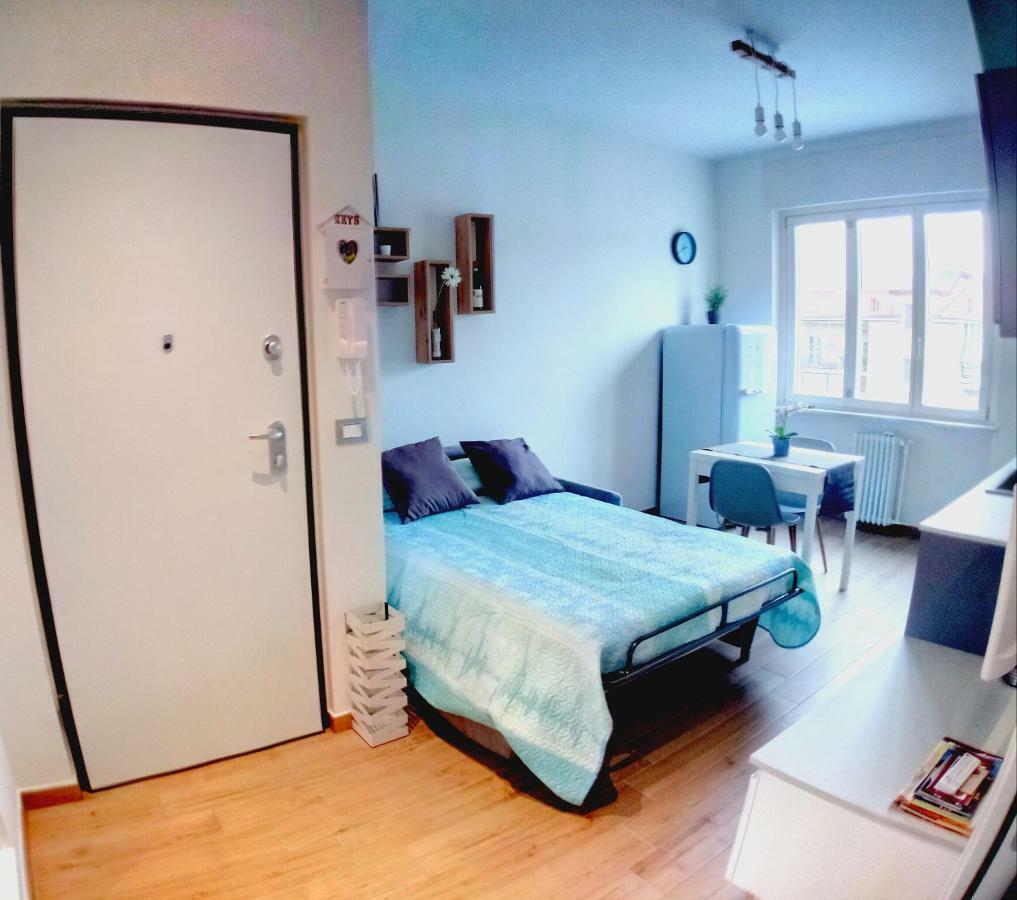Vinhome Bilocale Con Garage Privato Alba Centro ภายนอก รูปภาพ